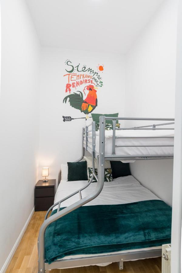 Vip Puerta Del Sol, By Monaro***** Appartement Madrid Buitenkant foto