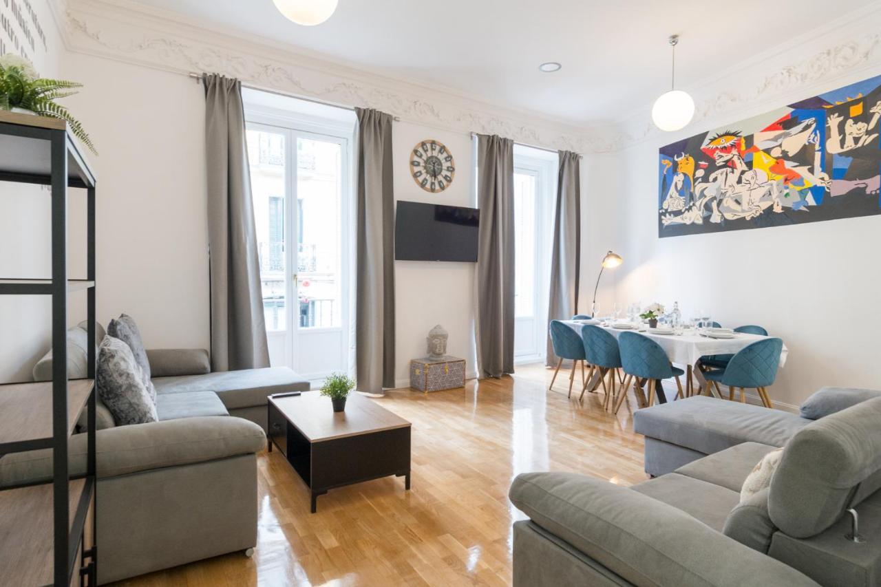 Vip Puerta Del Sol, By Monaro***** Appartement Madrid Buitenkant foto