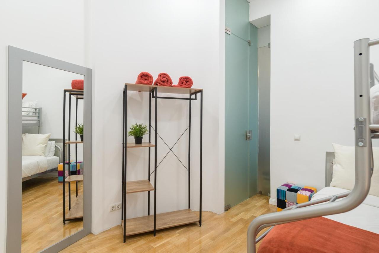 Vip Puerta Del Sol, By Monaro***** Appartement Madrid Buitenkant foto