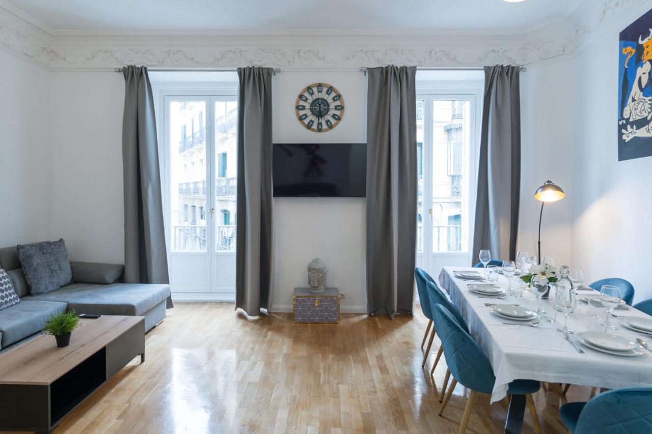 Vip Puerta Del Sol, By Monaro***** Appartement Madrid Buitenkant foto