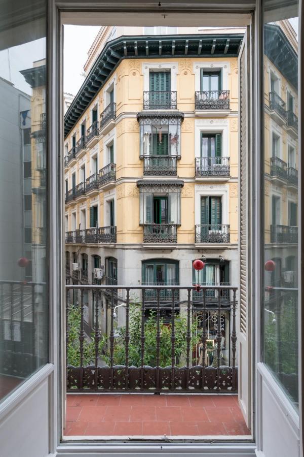 Vip Puerta Del Sol, By Monaro***** Appartement Madrid Buitenkant foto