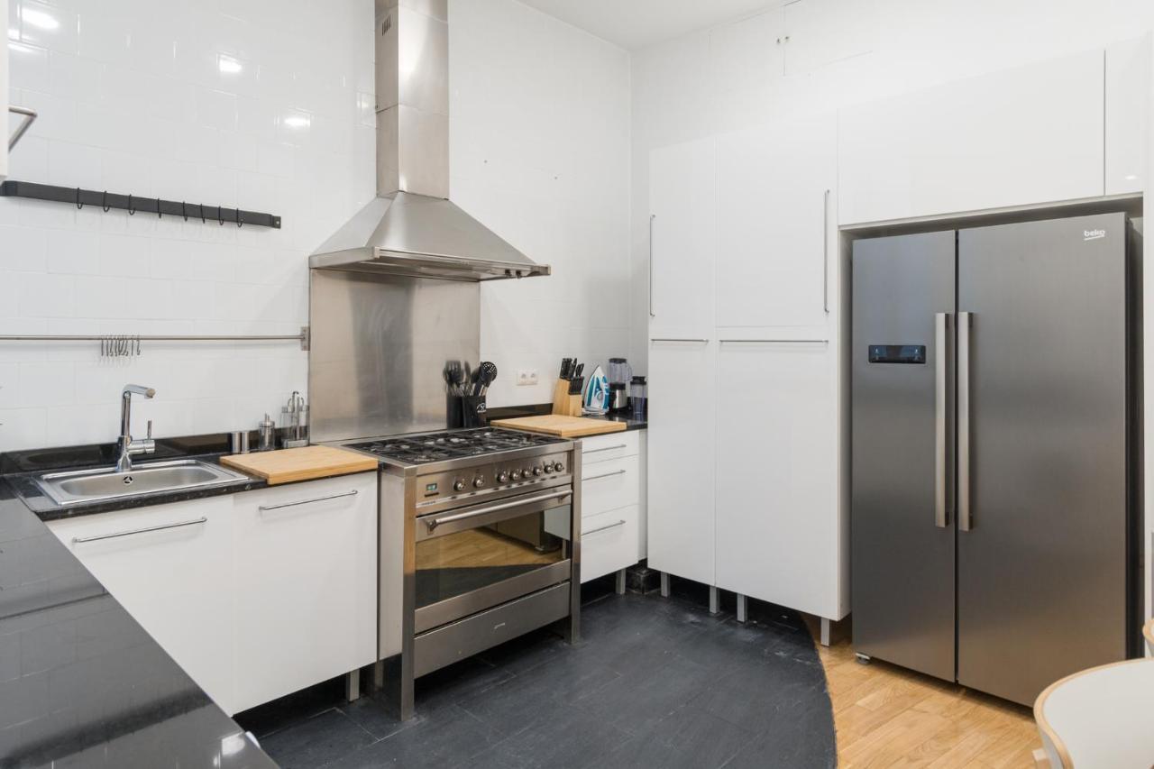 Vip Puerta Del Sol, By Monaro***** Appartement Madrid Buitenkant foto
