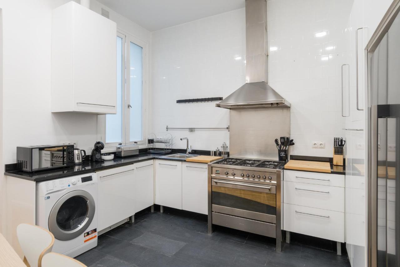 Vip Puerta Del Sol, By Monaro***** Appartement Madrid Buitenkant foto