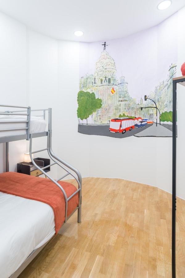 Vip Puerta Del Sol, By Monaro***** Appartement Madrid Buitenkant foto
