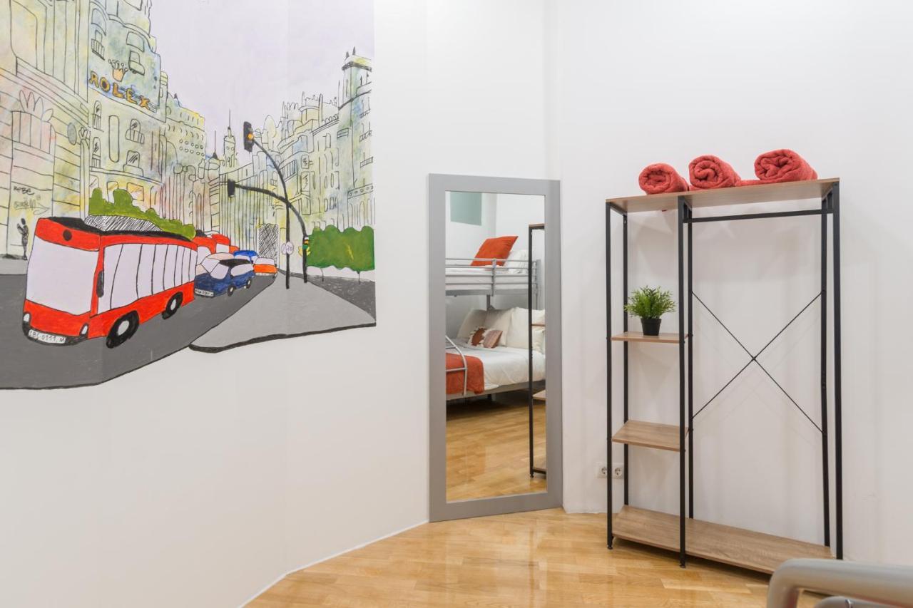 Vip Puerta Del Sol, By Monaro***** Appartement Madrid Buitenkant foto