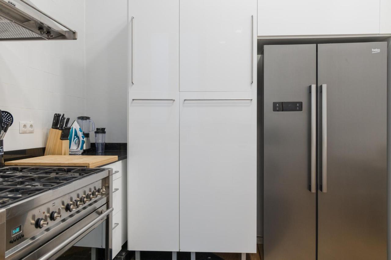 Vip Puerta Del Sol, By Monaro***** Appartement Madrid Buitenkant foto